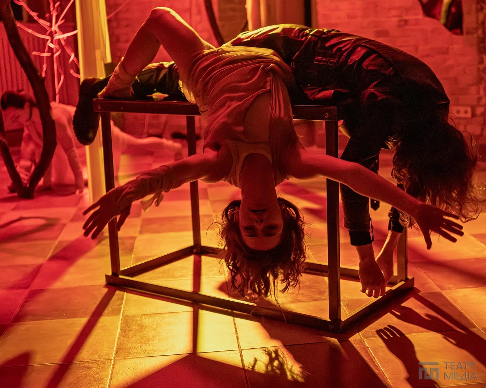 Поза мовчання