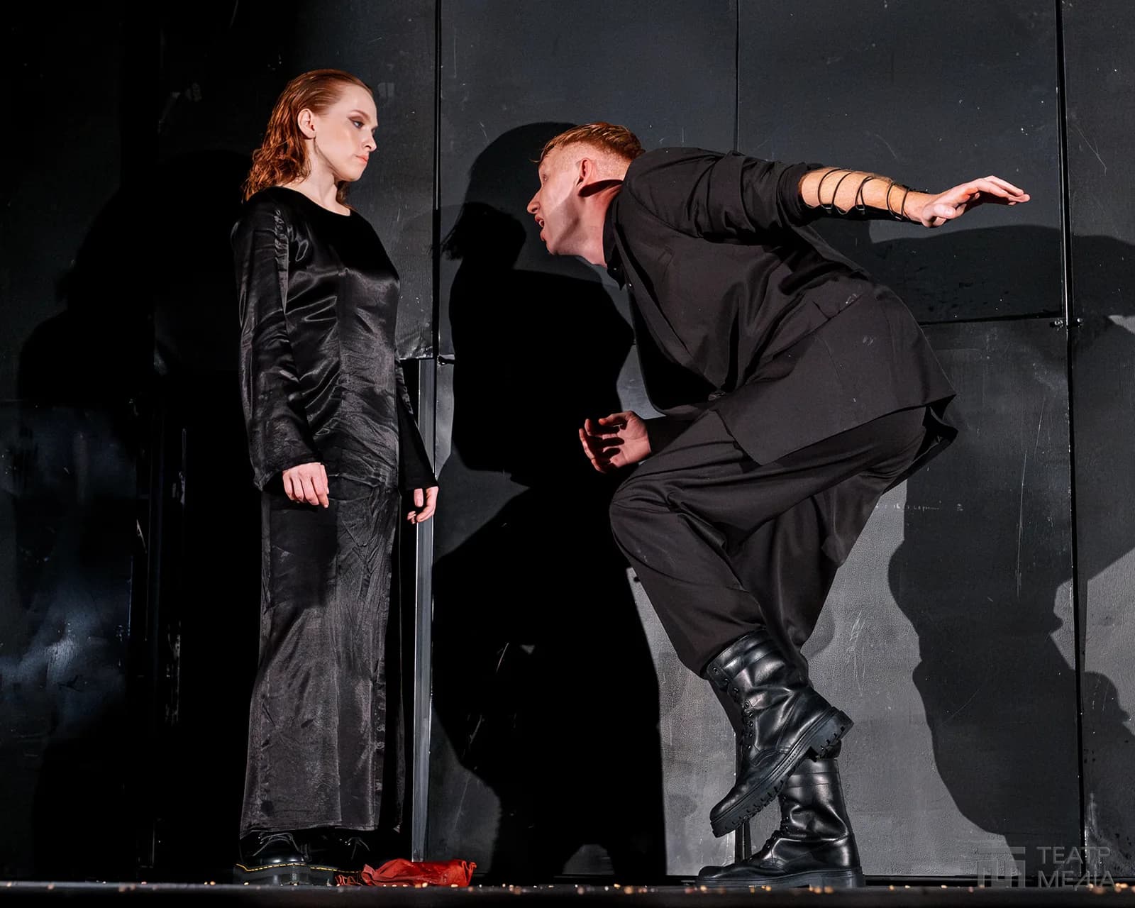 Пласка чи кругла: яка вона — “Земля” Уривського?