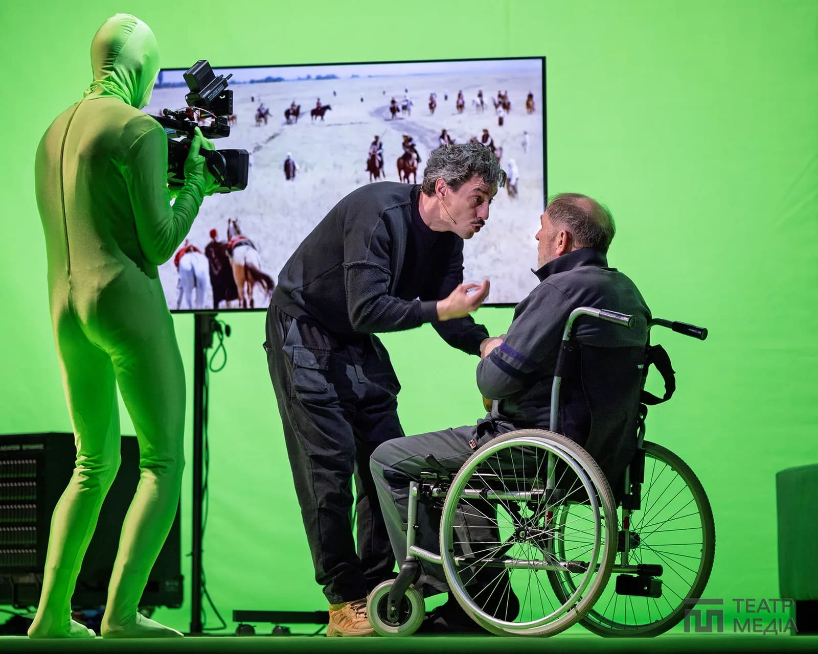 “Троянство” Давида Петросяна: про “Енеїду” без героя, а театр без мети — 5