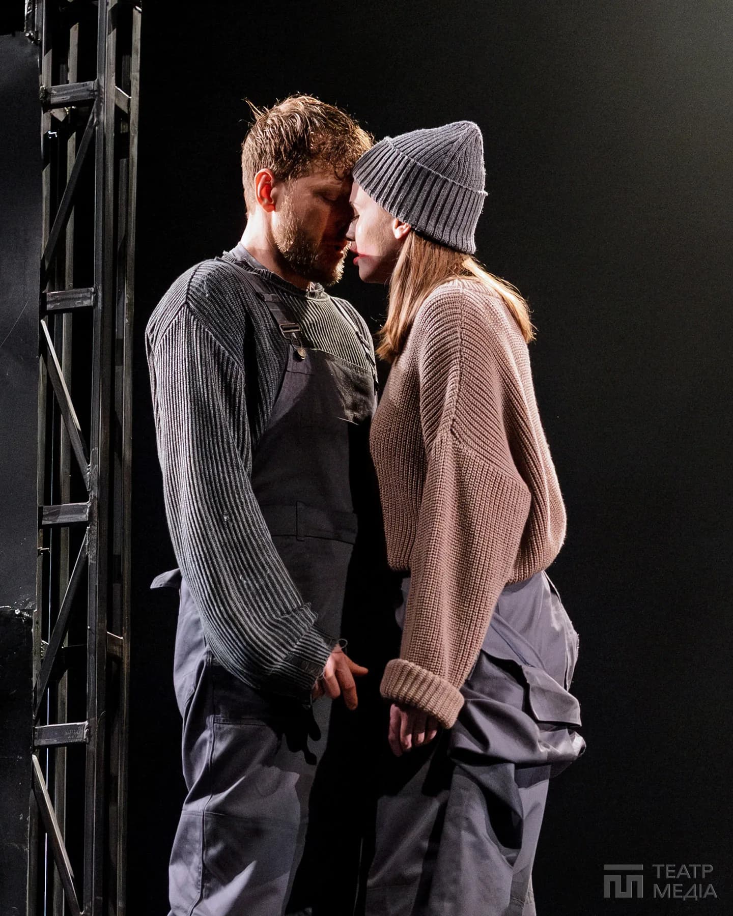 Пласка чи кругла: яка вона — “Земля” Уривського? — 26