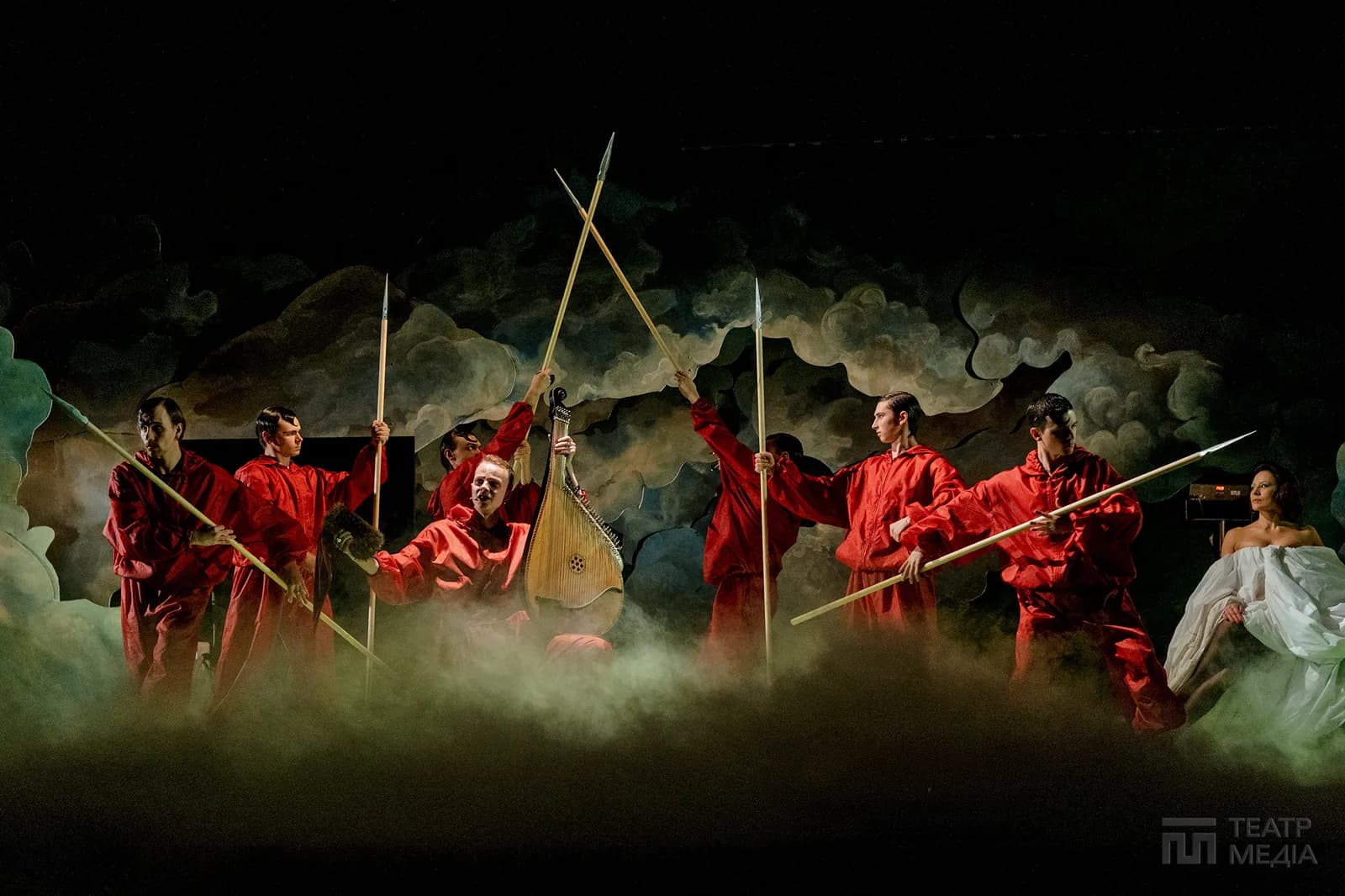 “Троянство” Давида Петросяна: про “Енеїду” без героя, а театр без мети — 13