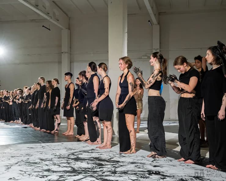 ACT INTERMEDIA на Кудрявці: між тілом і екраном