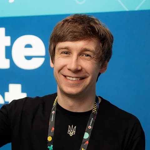 Максим Сидоренко